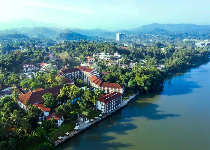 Mahaweli Reach Hotel