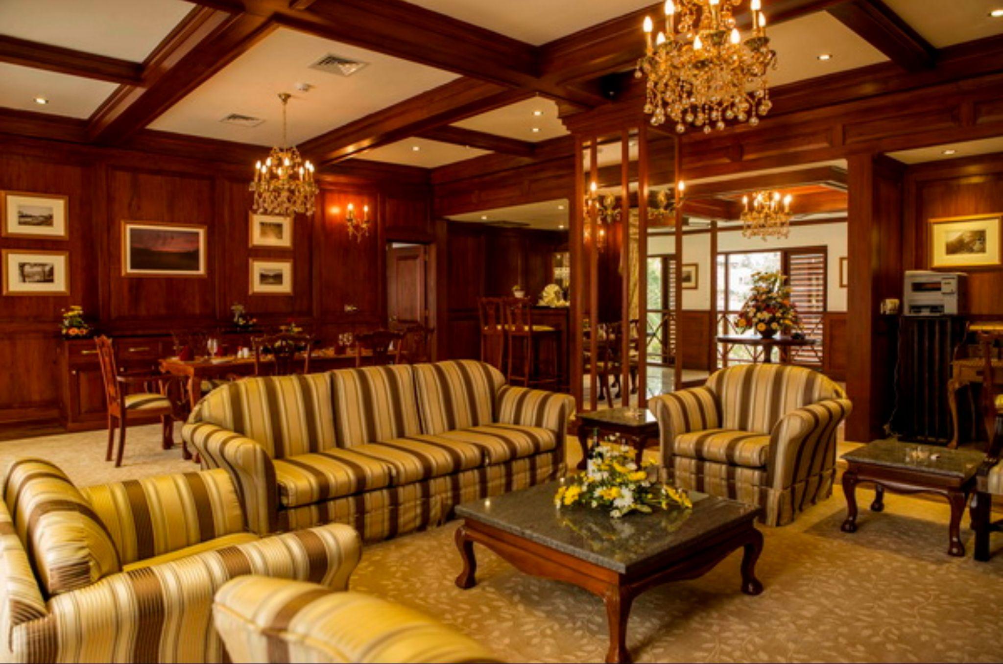 Mahaweli Reach Hotel 5*