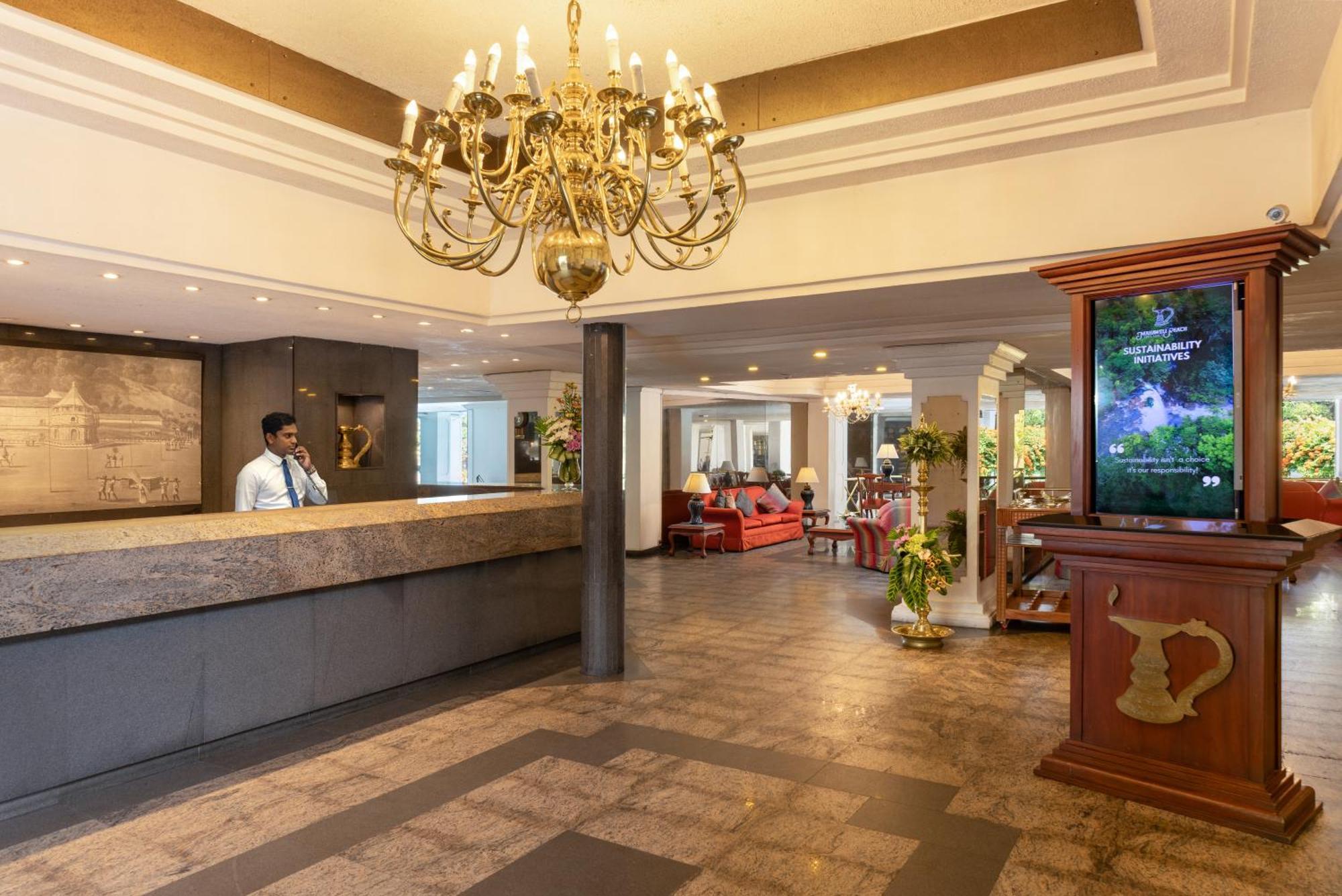 Mahaweli Reach 5* Kandy