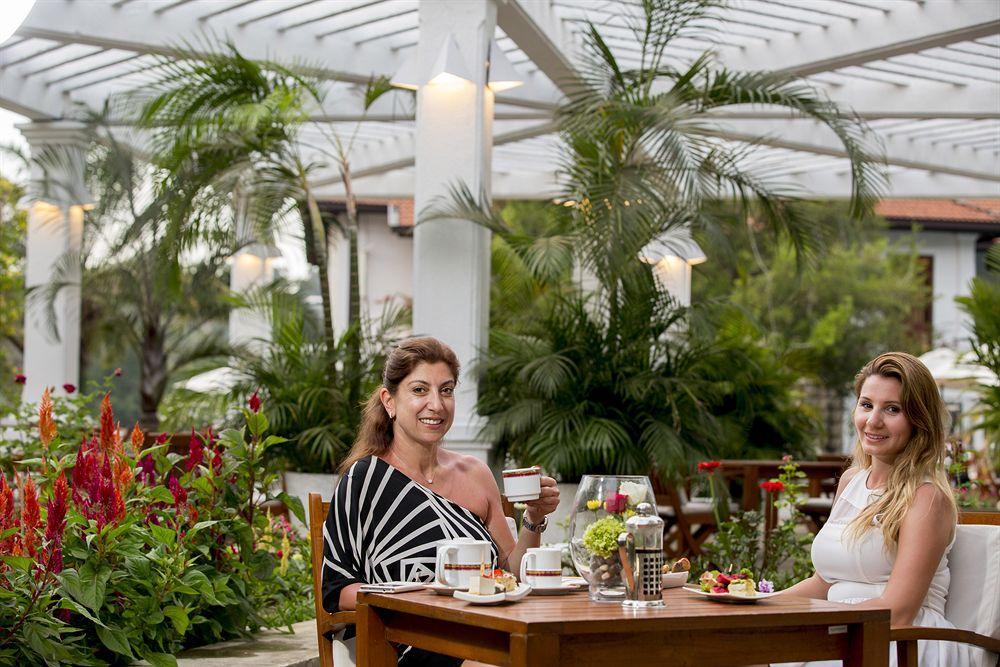 Mahaweli Reach 5* Kandy