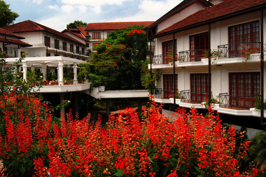 Mahaweli Reach 5* Kandy