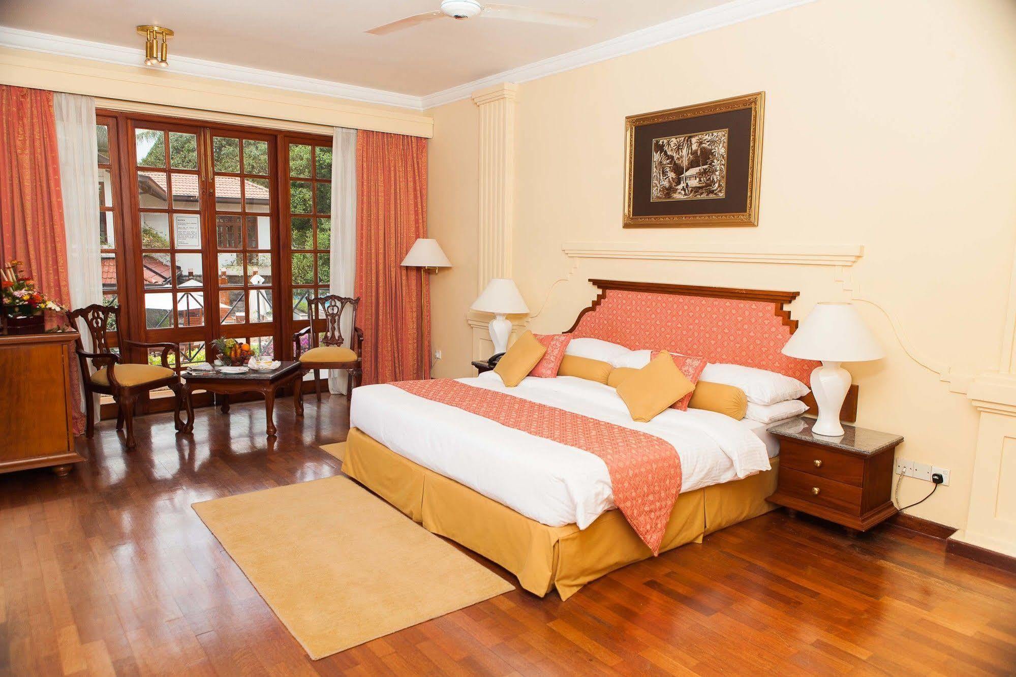 Mahaweli Reach Kandy